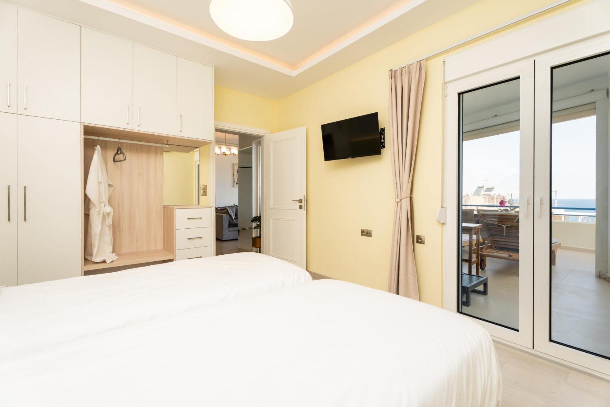 Secret View Apartment, With Private Jacuzzi Ретимно Экстерьер фото