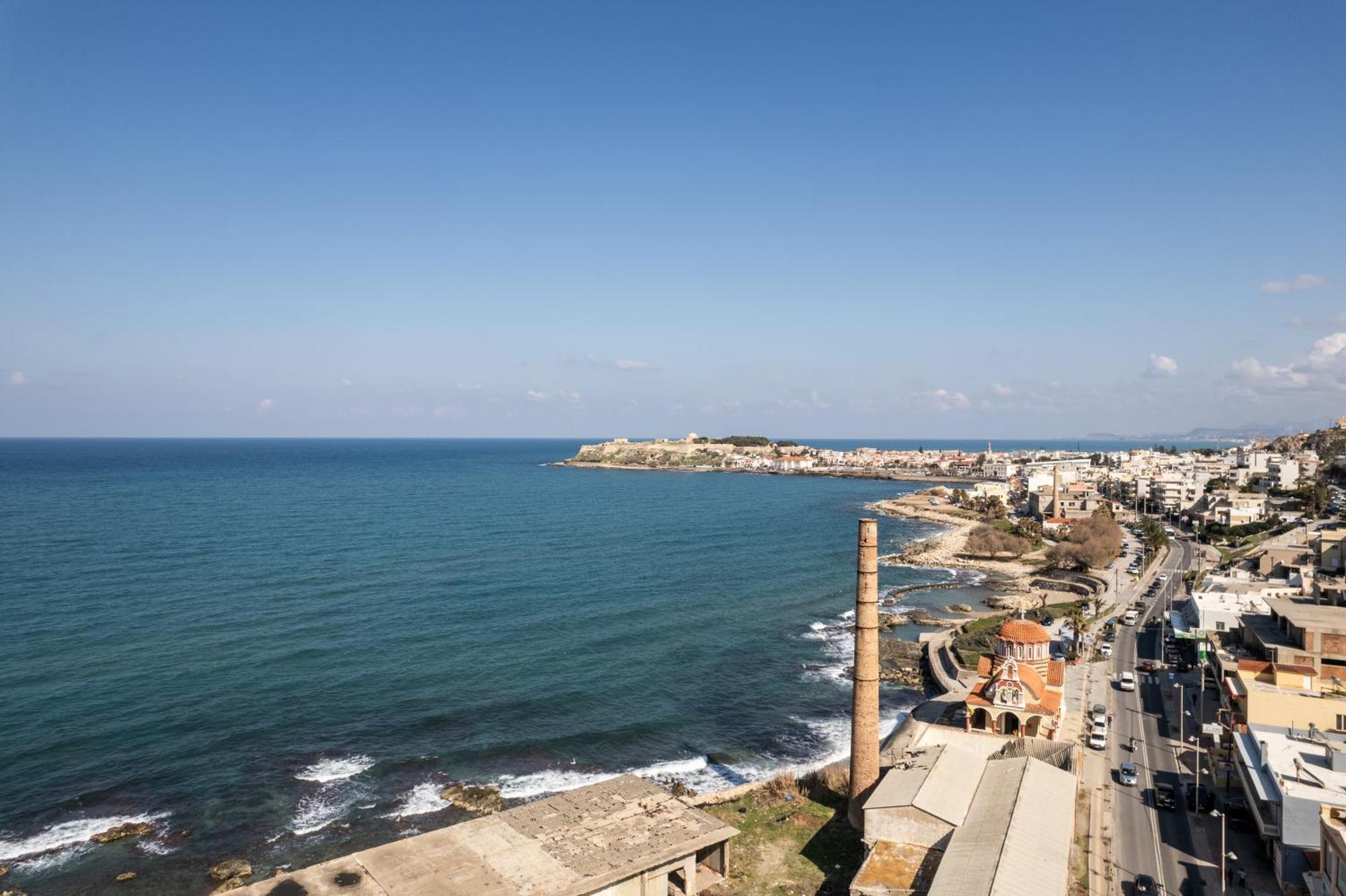 Secret View Apartment, With Private Jacuzzi Ретимно Экстерьер фото